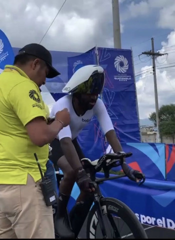 CAG25: Belize's Cory Williams and Derrick Chavarria participate in men's individual time trial