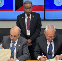 Kuwait & Belize signs $26m loan agreements